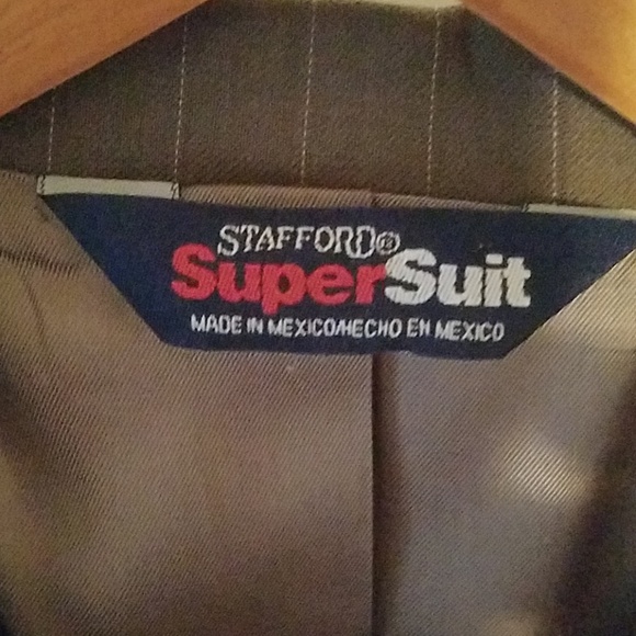 Stafford Suit with Matching Tie. Lightly Used. - Picture 7 of 8